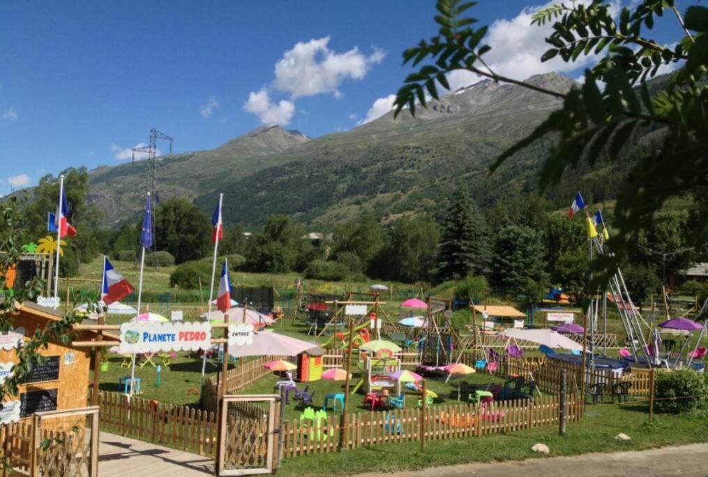 Snowood Serre Chevalier: Mountain Retreat for 5-7, Near Pontillas Lift La Salle-les-Alpes Exterior photo